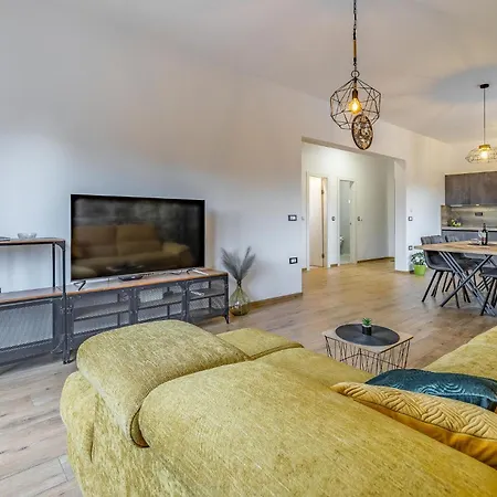 5 Bedroom Awesome In 펜션