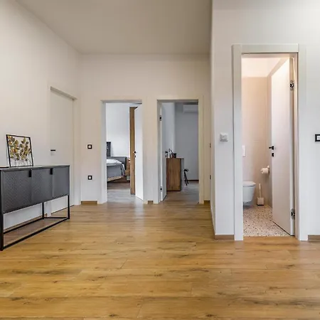 Gorgeous In Tatil Evi Valbandon